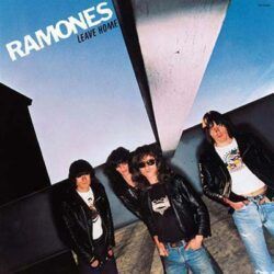 RAMONES – LEAVE HOME